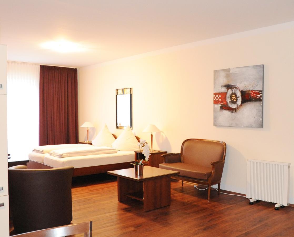 Aparthotel Scheuer Hürth Exteriör bild